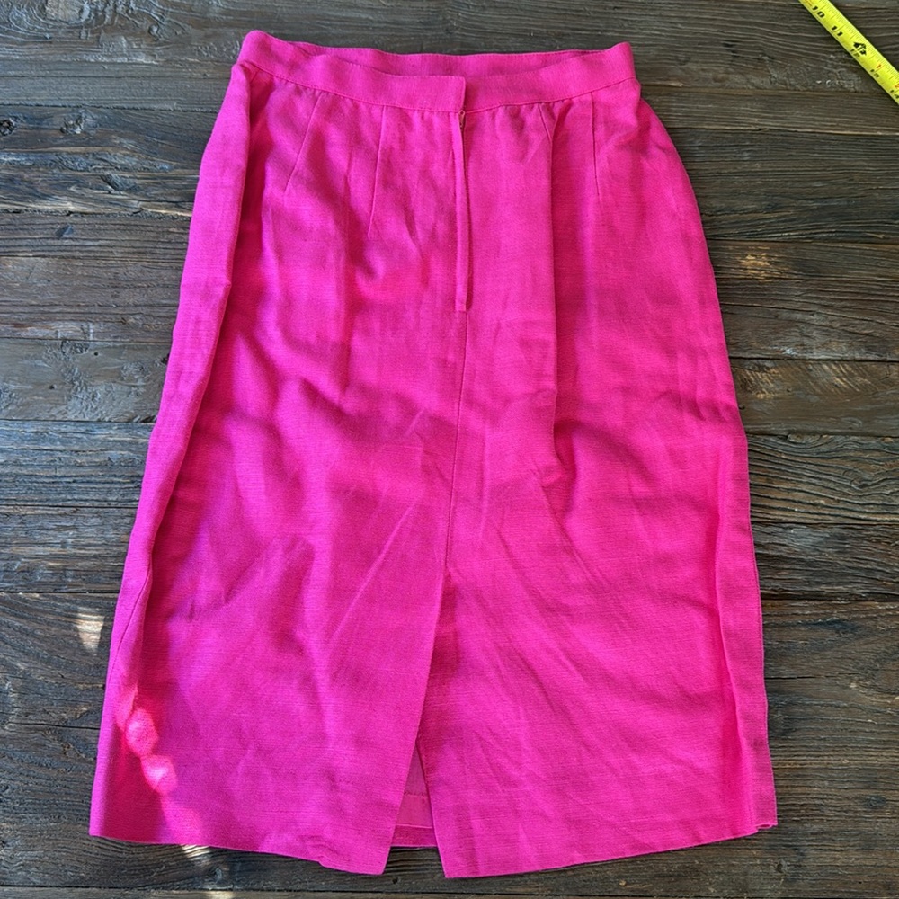 Vintage Gillian 80’s bright pink linen suit set w/original brooch EVC size 6 - Picture 15 of 15
